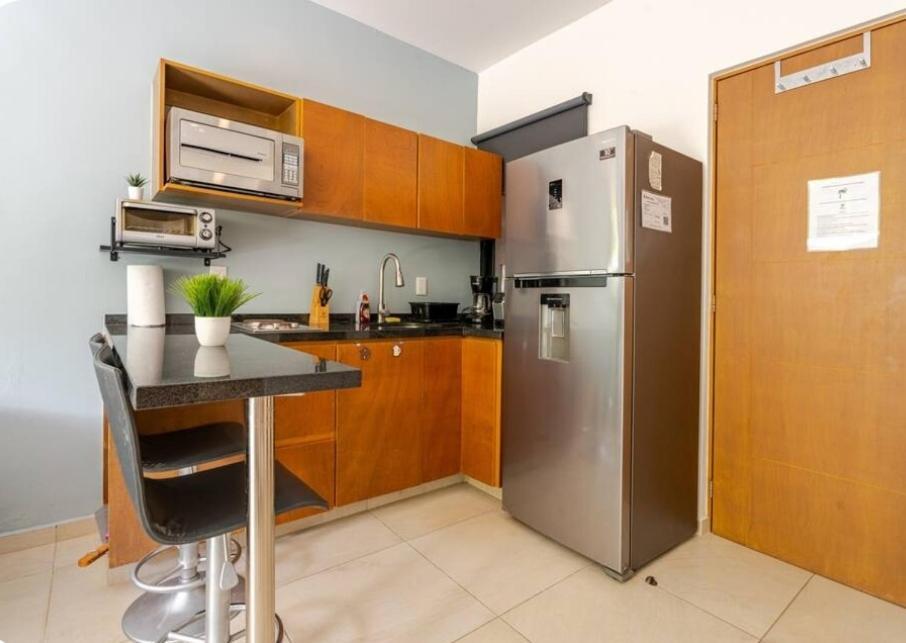 Modern 1 Bedroom Suite By Beach Great Location! Puerto Morelos Extérieur photo